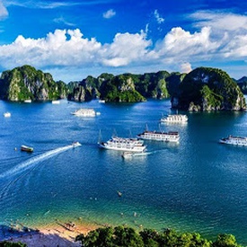 5 Reasons Why Halong Bay Should Be On Your Bucket List