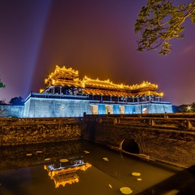 Hue City Opened Night Pedestrian Zone Around The Imperial Citadel